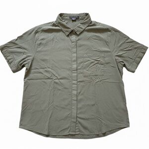3/$15 Suzy Shier Casual Olive Button Down Shirt